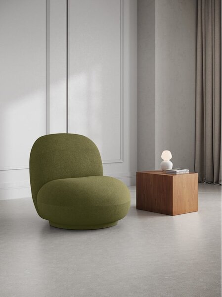 Zelené křeslo z textilie bouclé Chuck – Micadoni Home