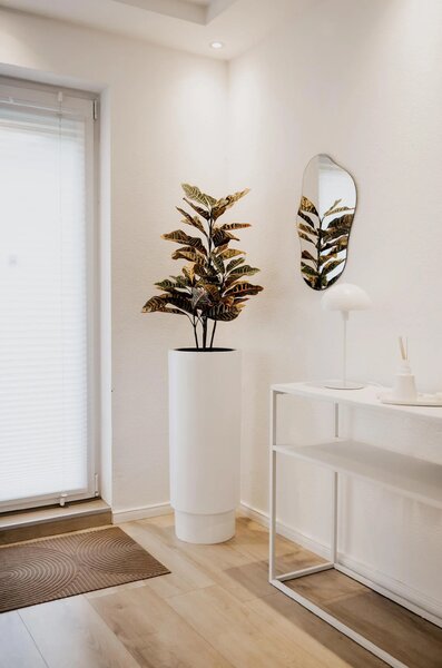 Květináč ESCADA, sklolaminát, výška 90 cm, bílý