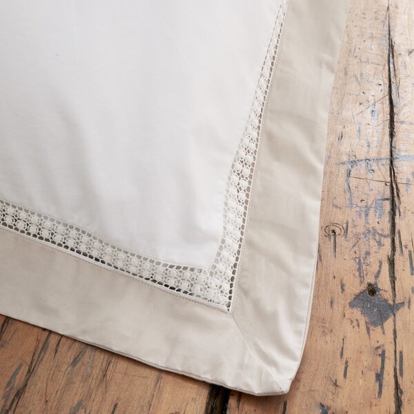 Bílé/béžové bavlněné povlečení na dvoulůžko/prodloužené 230x220 cm Oxford Lace – Bianca
