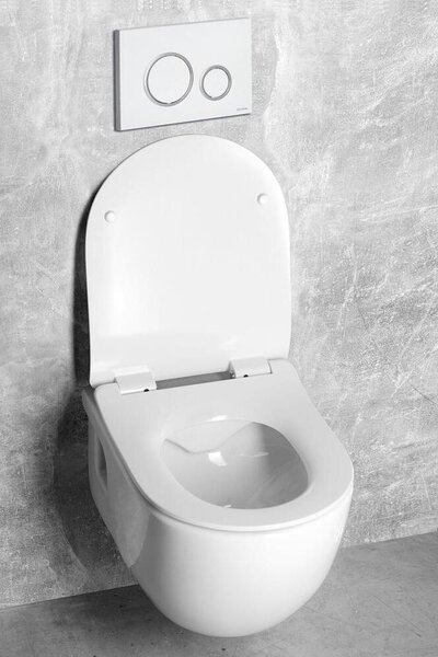 WC souprava, závěsné WC BRILLA bez ráfku, se skrytou nádržkou, bílé provedení