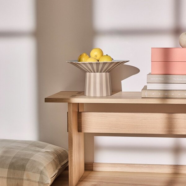 Světle růžový kartonový úložný box s víkem 33x25x15 cm Hako – OYOY Living Design