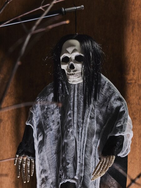 Sinsay - Halloweenská závěsná dekorace ve tvaru kostry - černá