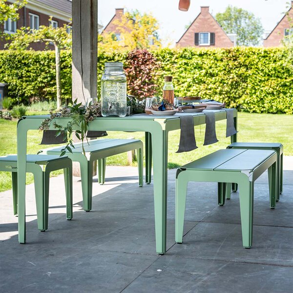Weltevree designové zahradní jídelní stoly Bended Table (90 x 90 cm)