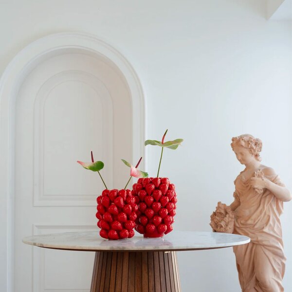 Kare designové vázy Strawberries (24 cm)