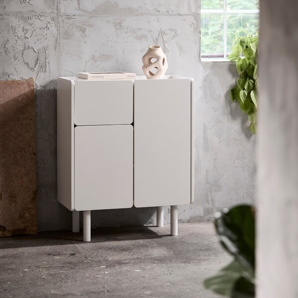 Unique Furniture Bílá lakovaná komoda Bera 80 cm