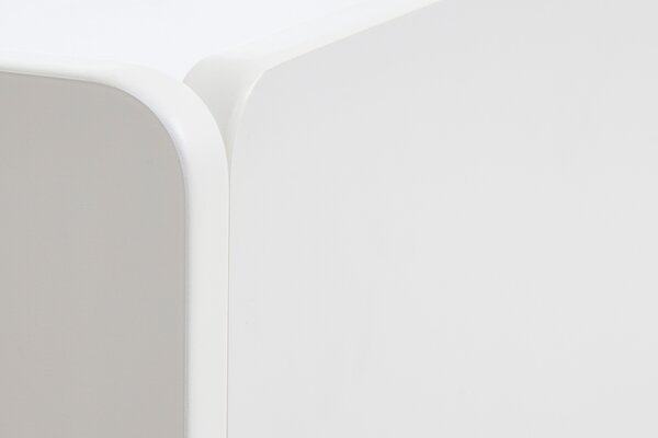 Unique Furniture Bílá lakovaná komoda Bera 160 cm