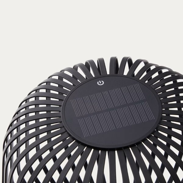 Černá kovová zahradní solární LED lampa Kave Home Reiba 72 cm