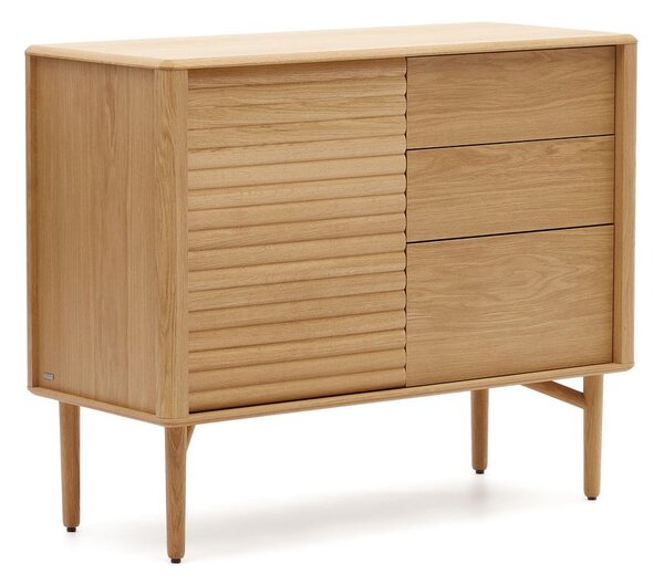 Nízká komoda v dekoru dubu v přírodní barvě 105x86 cm Lenon – Kave Home