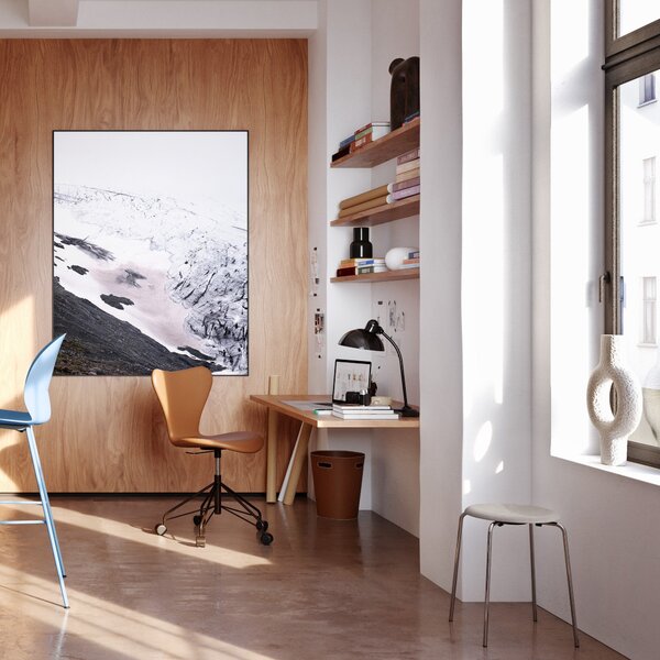 FRITZ HANSEN Stolní lampa Kaiser Idell, Venetian Red