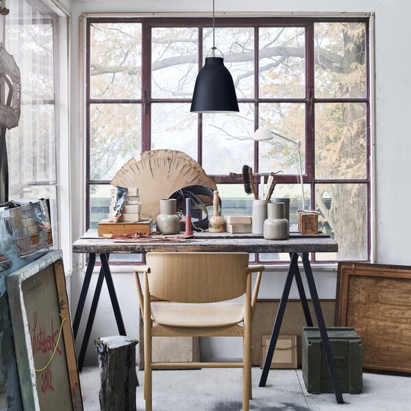 FRITZ HANSEN Stolní lampa AQ01, Black