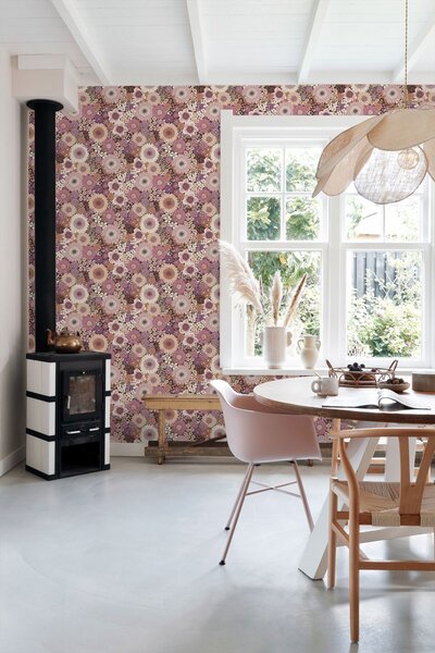 Retro tapeta s květinami, fialová / purpurová, 131319, Floral Fever, Esta Home