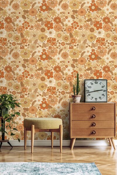 Tapeta s retro květinovým vzorem, žlutá, oranžová, 130963, Floral Fever, Esta Home