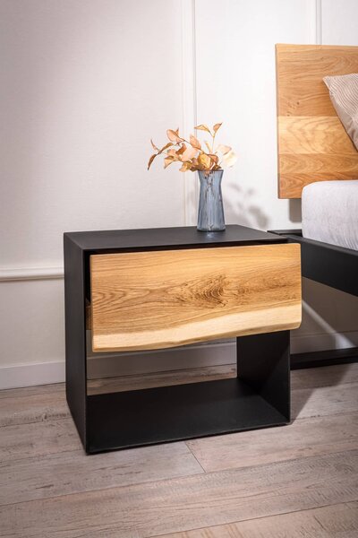 Železná postel Tara 160×200 v kombinaci masivní dub a kov