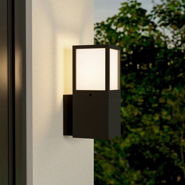 DEKOLIGHT Venkovní nástěnné svítidlo Facado hranaté, v. 26 cm, 1xE27, 20W, IP65 Barva: Černá - opálová