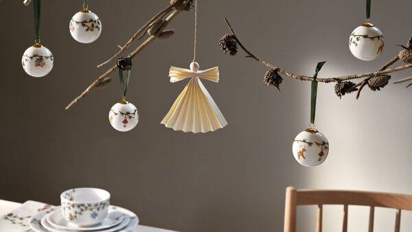 Porcelánová vánoční baňka Hammershøi Christmas 2023