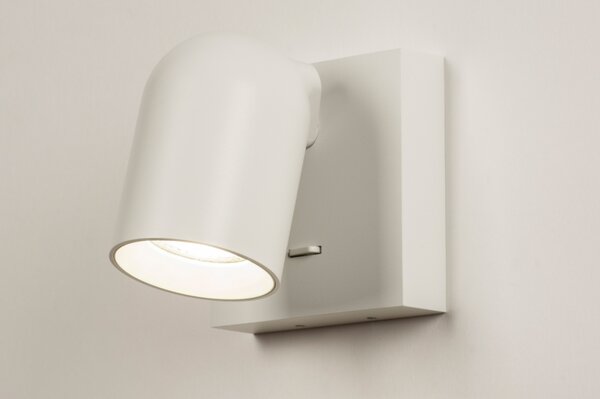 Nástěnné bodové svítidlo Alex White (Nástěnné světlo s vypínačem, designové, bílé, nastavitelné)