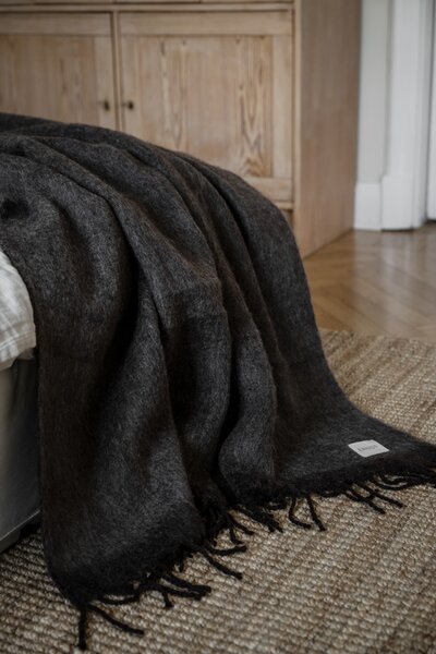 ERNST Pléd z vlněné směsi Blanket Dark Brown - 130 x 170 cm EF579