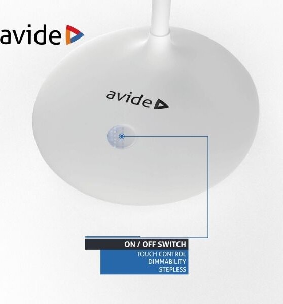 Nabíjecí plynule stmívatelná LED stolní lampa 4W 250lm denní světlo, bílá
