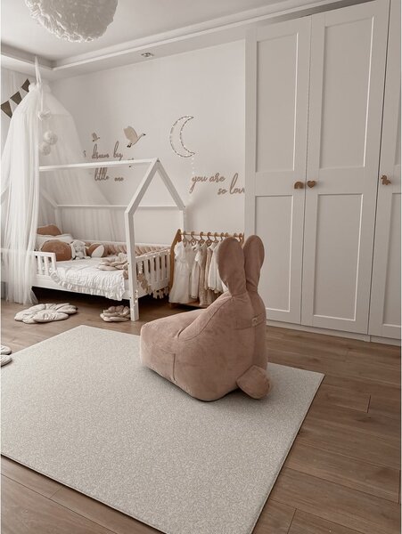 Světle růžový dětský sedací vak Funny Bunny – The Brooklyn Kids