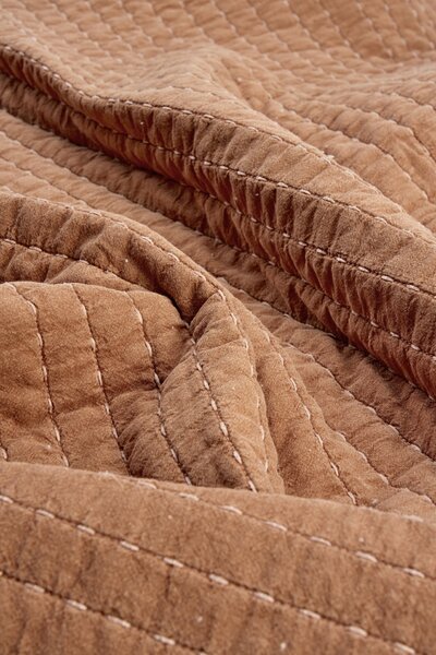 Prošívaný přehoz Dusty Peach 130 × 180 cm
