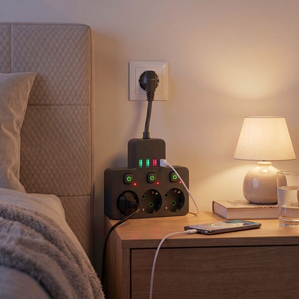 Toolight Toolight, JNH018, zásuvkový rozbočovač 3 zásuvky + 3× USB-A + USB-C s LED světlem, černá, OSW-56307