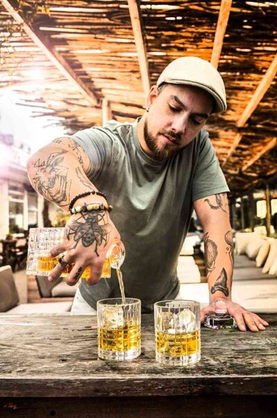 Whiskey sada Aspiran, karafa a 2 sklenice - LEOPOLD VIENNA