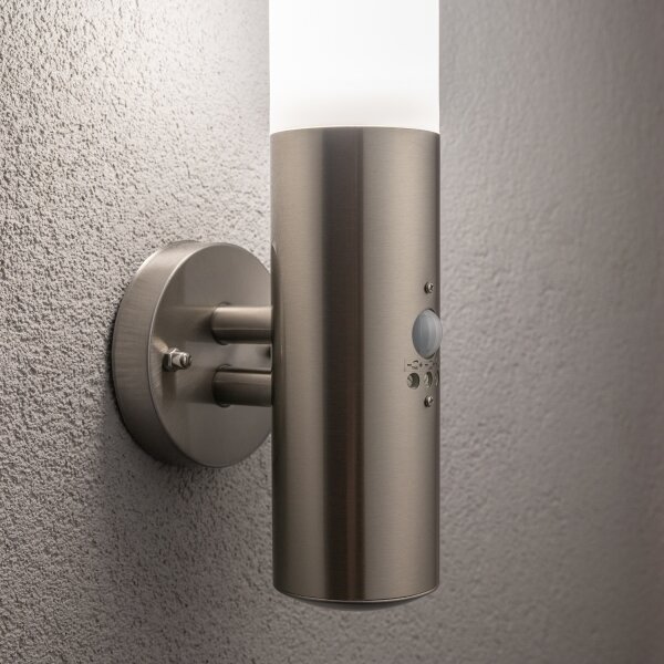 BRILAGI - Venkovní nástěnná lampa se senzorem ELIA 1xE27/20W/230V IP44 chrom