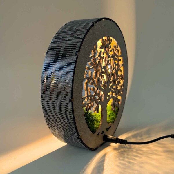 Dřevěné světlo na noční stolek Strom života s mechem | ZOI: HDF - Ořech 20 cm 4788-115195 LED0611