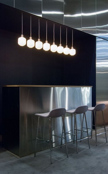 Normann Copenhagen designová závěsná svítidla Amp Lamp Small