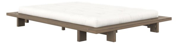 Hnědá dvoulůžková postel z borovicového dřeva s roštem 140x200 cm Japan – Karup Design