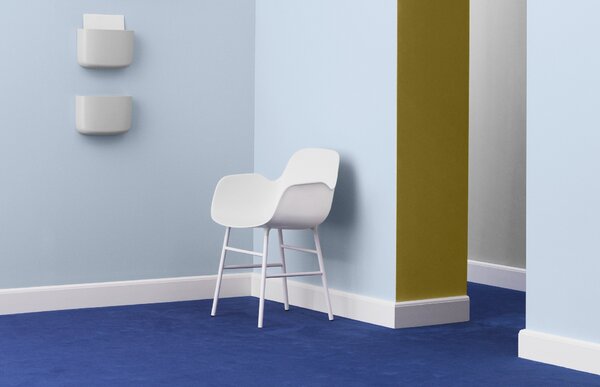Normann Copenhagen designové židle Form Armchair Steel