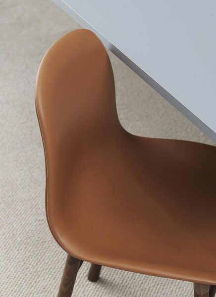 Normann Copenhagen designové židle Form Chair Wood