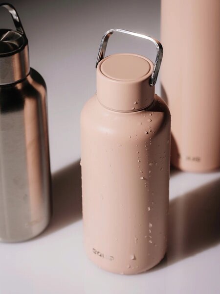 Lehká nerezová lahev EQUA Timeless Rosé 600 ml a 1000 ml Objem: 600 ml