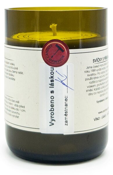 Sójová svíčka Aromka Cabernet, ve vinné lahvi, vůně černého rybízu a tabáku, hoření 50 hodin