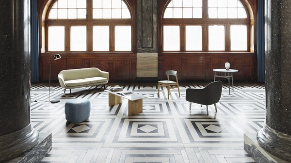 Normann Copenhagen designové stojací lampy Grant Floor