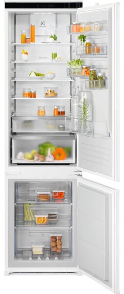 Electrolux Vestavná chladnička s mrazákem 700 NoFrost CoolAssist® CustomFlex ENA7CE19S