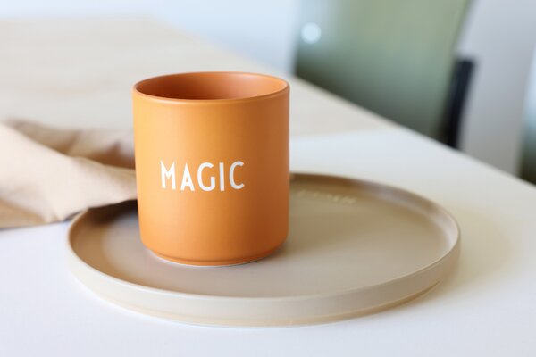 Design Letters Porcelánový hrnek MAGIC DL196