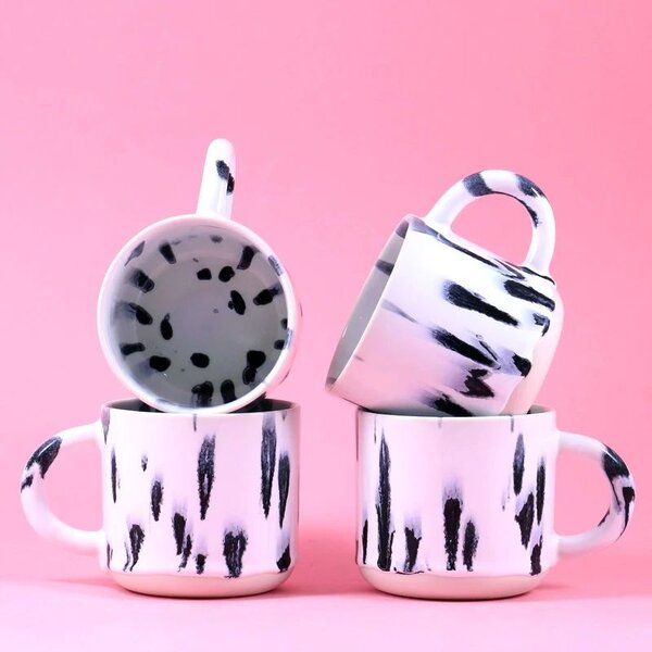 Porcelánový hrnek s ouškem Spot 300 ml