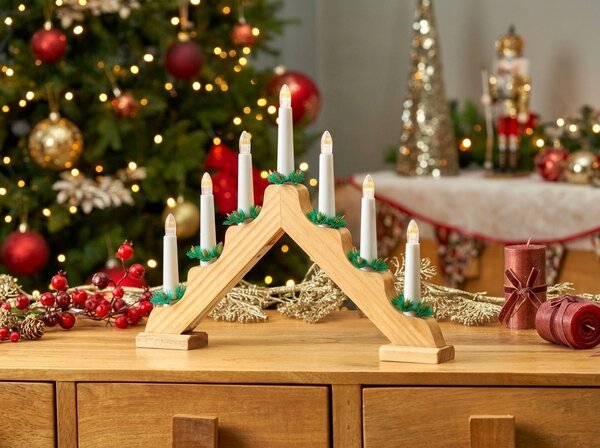 Vánoční svícen do okna HOLLY NIGHT dřevěný 7 LED, bílý