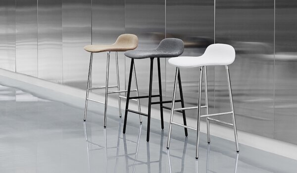 Normann Copenhagen designové barové židle Form Barstool Steel (75 cm)