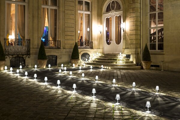 Kartell designové stolní lampy Battery