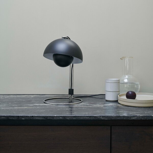&Traditiondesignové stolní lampy Flowerpot VP4