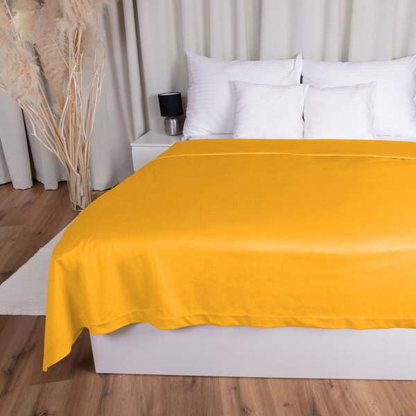 Biante Sametový přehoz na postel Velvet Premium SVP-053 Sytě žlutooranžový 140x200 cm