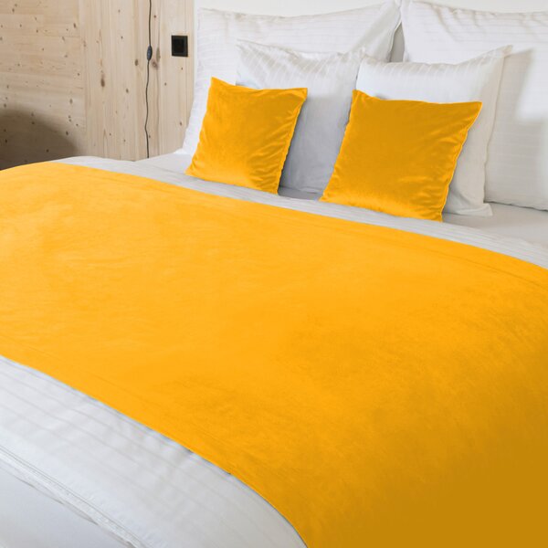Biante Sametový přehoz na postel Velvet Premium SVP-053 Sytě žlutooranžový 140x200 cm