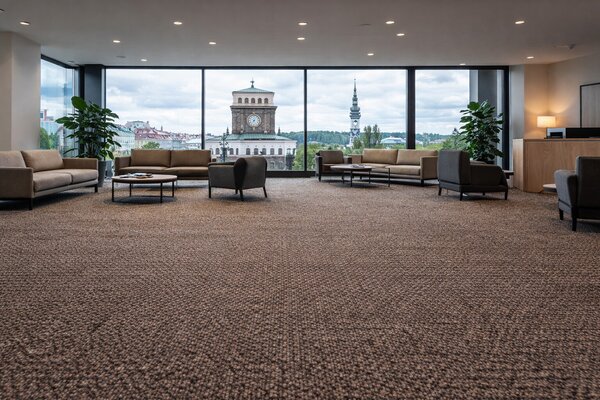 ITC, Metrážový koberec Manhattan 7647, na míru, šíře 4m,5m, hnědá, ab (mřížka), filc, chodba / předsíň