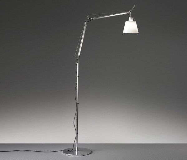 Artemide stojací lampy Tolomeo Basculante Terra