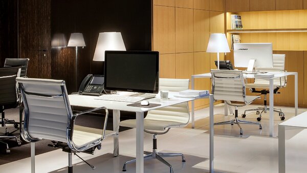 Artemide designové stolní lampy Melampo Notte Tavolo