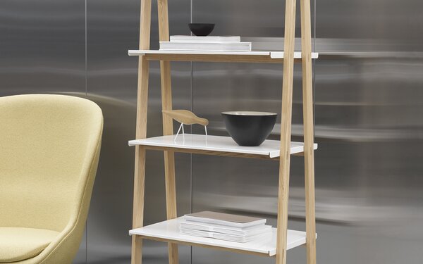 Normann Copenhagen designové knihovny One Step Up Bookcase Low