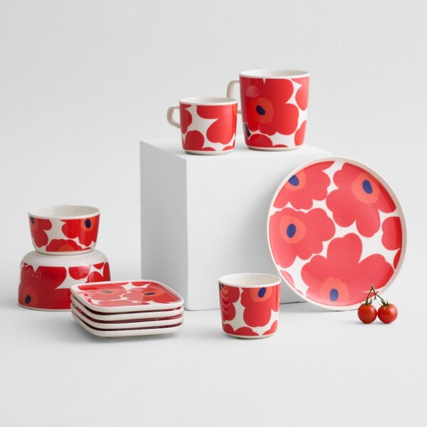 Marimekko Talíř Oiva Unikko 20cm, červený