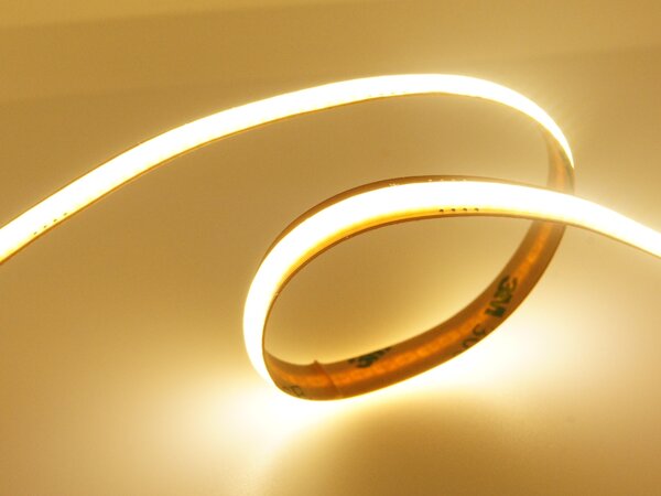 12W FREECUT COB LED pásek, 8mm, 12VDC, 528LED/m, Ra>90, IP20, 2 roky záruka Barva světla: Teplá bílá, 2700K